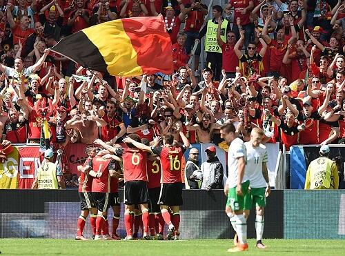 Belgia Ngamuk! Rep. Irlandia Tak Berdaya