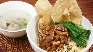 &#91; GATSUONE INFO &#93; Awas Ngiler! 15 Makanan Ini Nikmat Banget Dimakan Saat Hujan Gan!