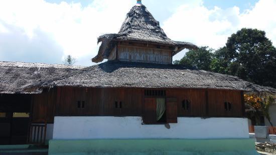Masjid-masjid Tertua di Indonesia