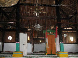 Masjid-masjid Tertua di Indonesia