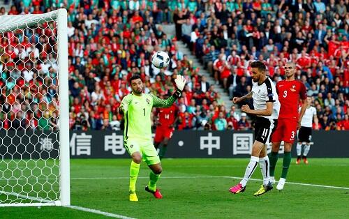 Lagi, Portugal Harus Berbagi Poin.