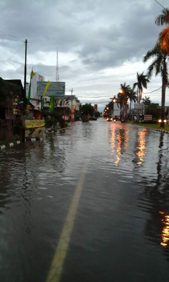 Solo Siaga Banjir Gan, Awas 