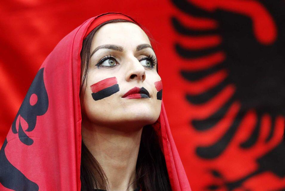 Albania Jaga Asa Lolos ke 16 Besar