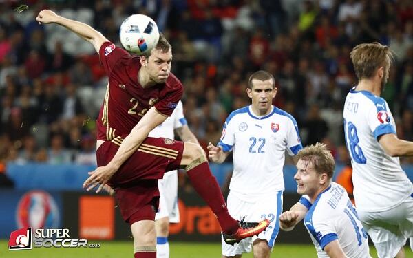 Berburu Kelolosan, Rusia Kontra Wales