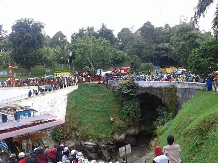 &#91;TRAGIS&#93; Kecelakaan Di Jalur Sumbar-Riau &#91;update&#93;