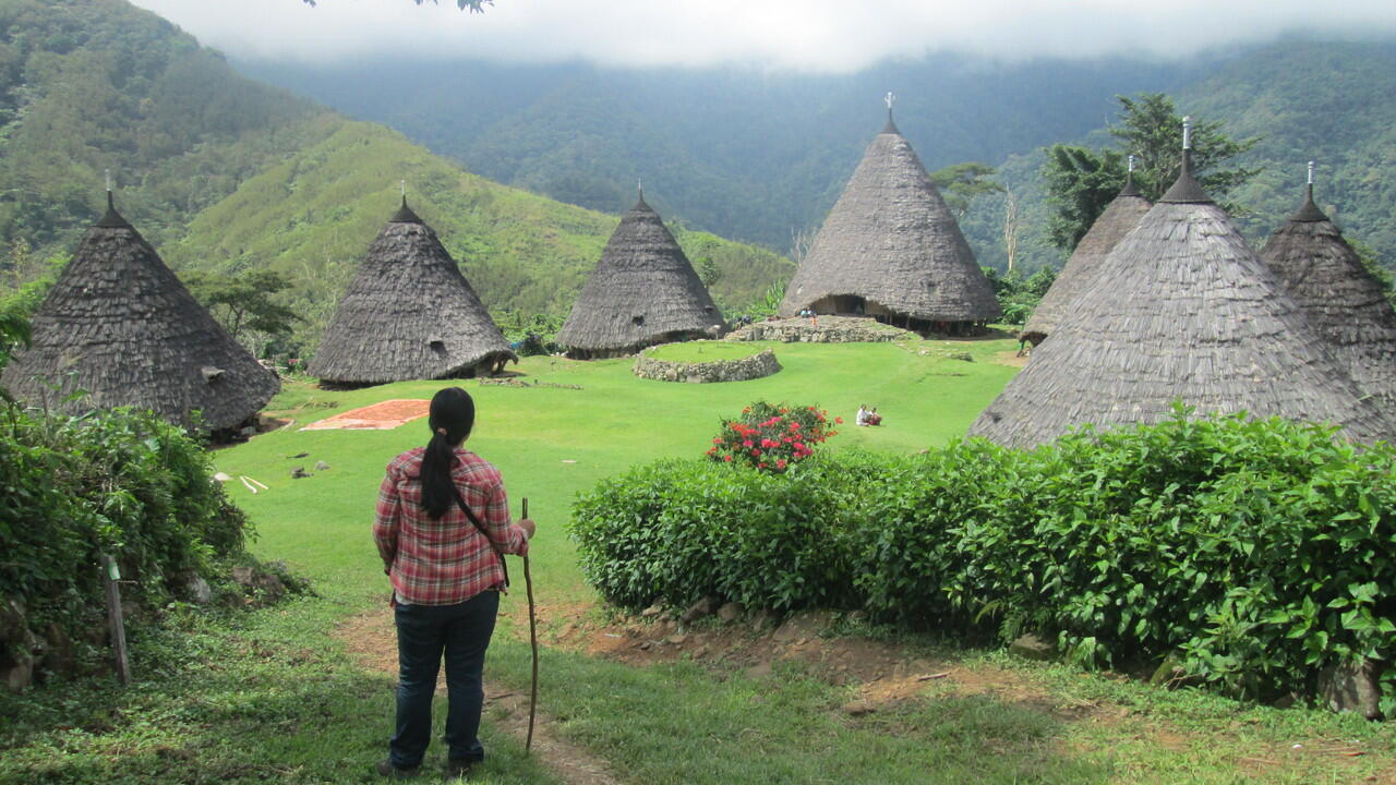 Cewek Nggak Usah Takut Solo Traveling ke Flores: Catper 1 Bulan Keliling Flores