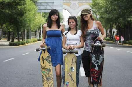 SELAMAT HARI SKATEBOARD SEDUNIA