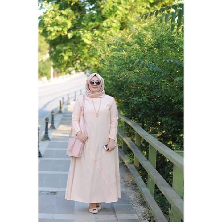 Inspirasi jilbab bagi badan bertubuh subur