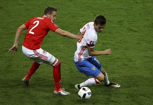Wales Pesta Gol, Rusia Angkat Koper