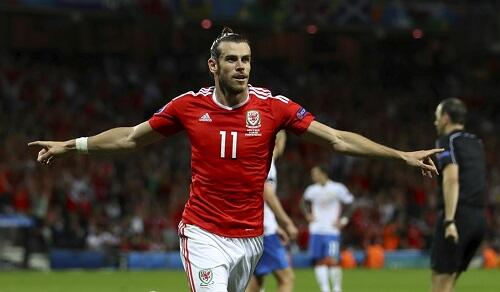 Wales Pesta Gol, Rusia Angkat Koper