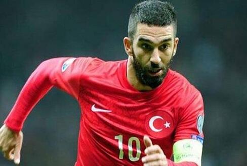 Ini dia para pemain yang membawa 'jimat' brewoknya di perhelatan Euro 2016