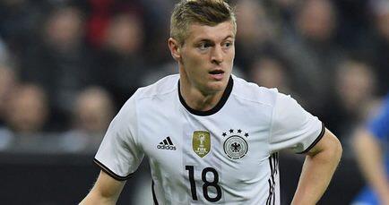 Pemain-pemain Terbaik Fase Grup EURO 2016.