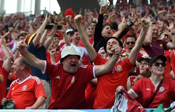 Duel British Raya Membara, Wales Kontra Irlandia Utara