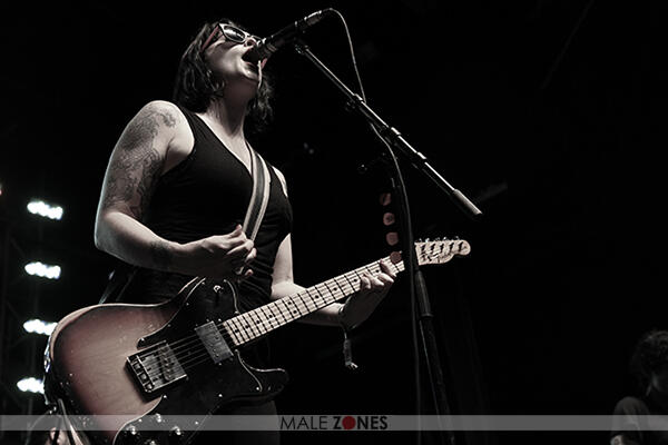 10 Musisi Wanita Hot Dalam Dunia Rock (++ Mulustrasi)