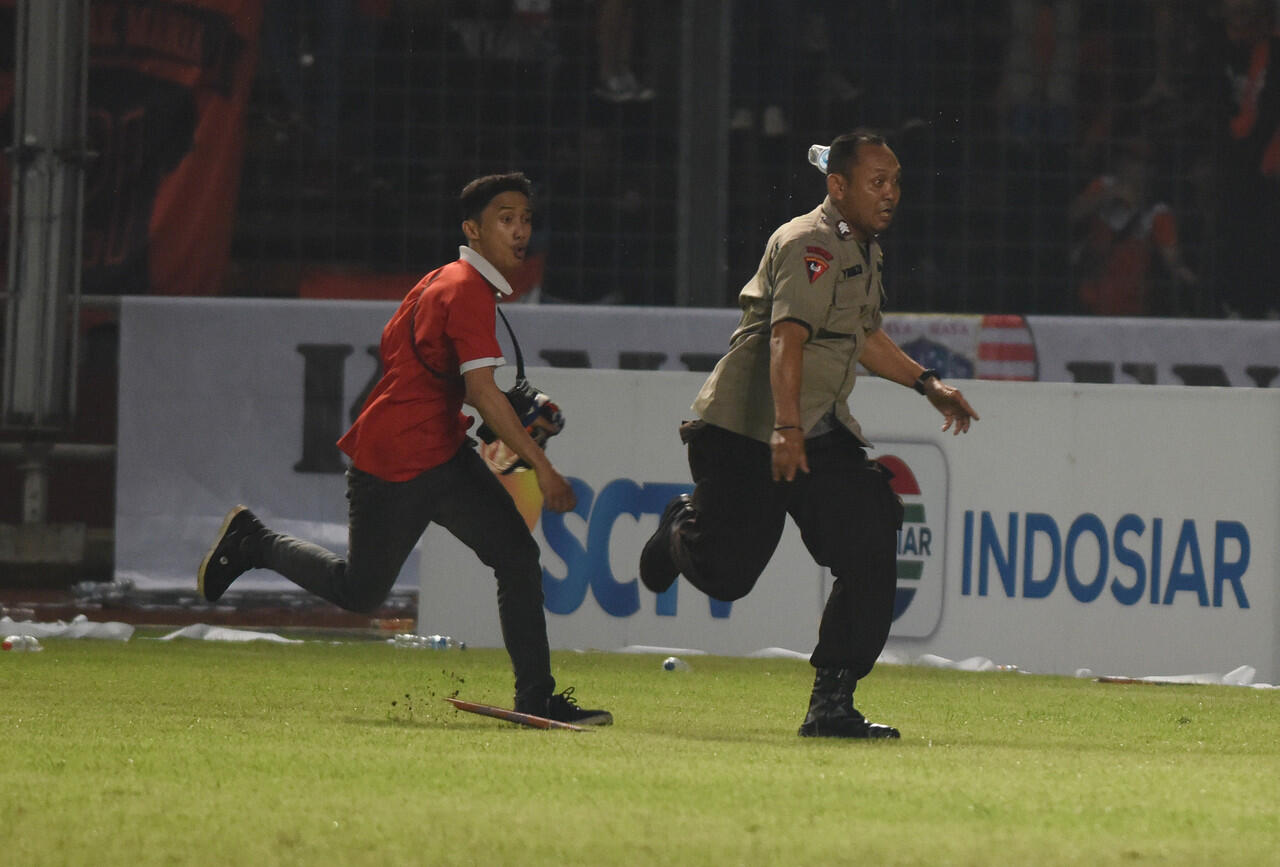 Ahok: The Jakmania Harus Dihukum