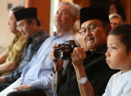 Presiden Jokowi: Selamat Ultah Pak Habibie, Tetap Jadi Inspirasi