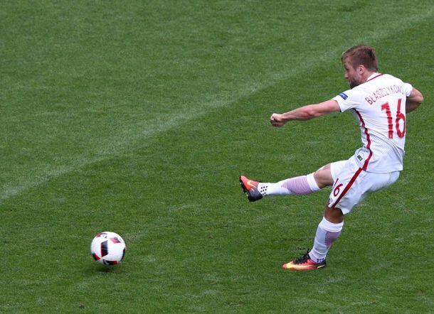 Lewat Adu Penalti yg Dramatis, Polandia Singkirkan Swiss!
