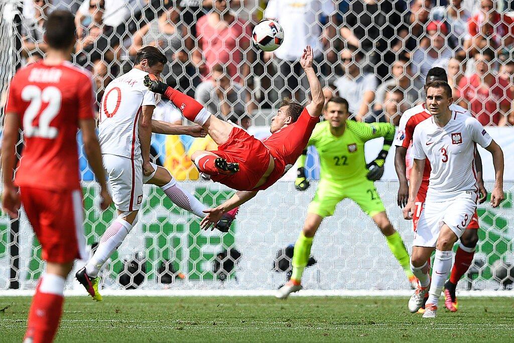 Lewat Adu Penalti yg Dramatis, Polandia Singkirkan Swiss!