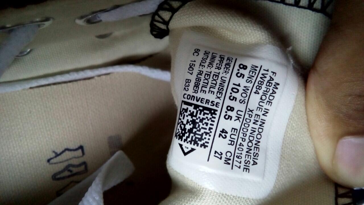 789006 Adidas PGD. Converse язычок. Маркировка на кроссовки. Маркировка на язычке кроссовок.