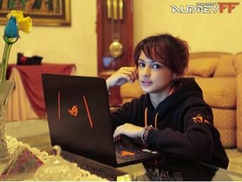 &#91;IGO INSIDE&#93; Cantiknya Gamer yang Satu Ini Gan! (++FOTO)