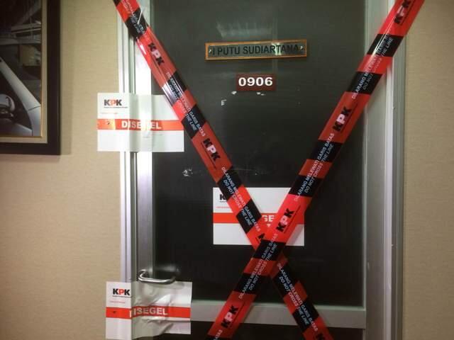 Anggota DPR Putu Sudiartana Ditangkap Usai Buka Puasa Bersama KPK