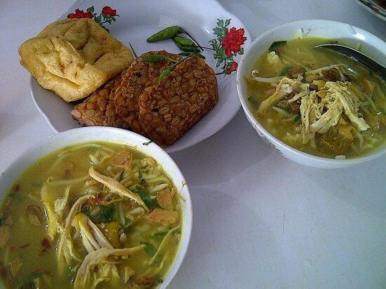 Inilah 10 Soto Paling Enak di Semarang