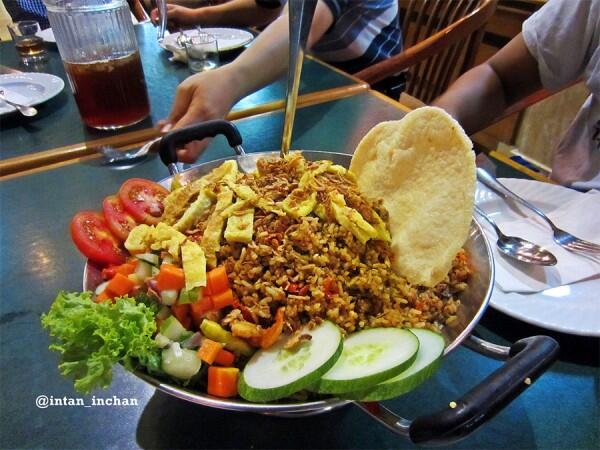 Inilah 15 Tempat Wisata Kuliner di Surabaya Paling Disukai Wisatawan