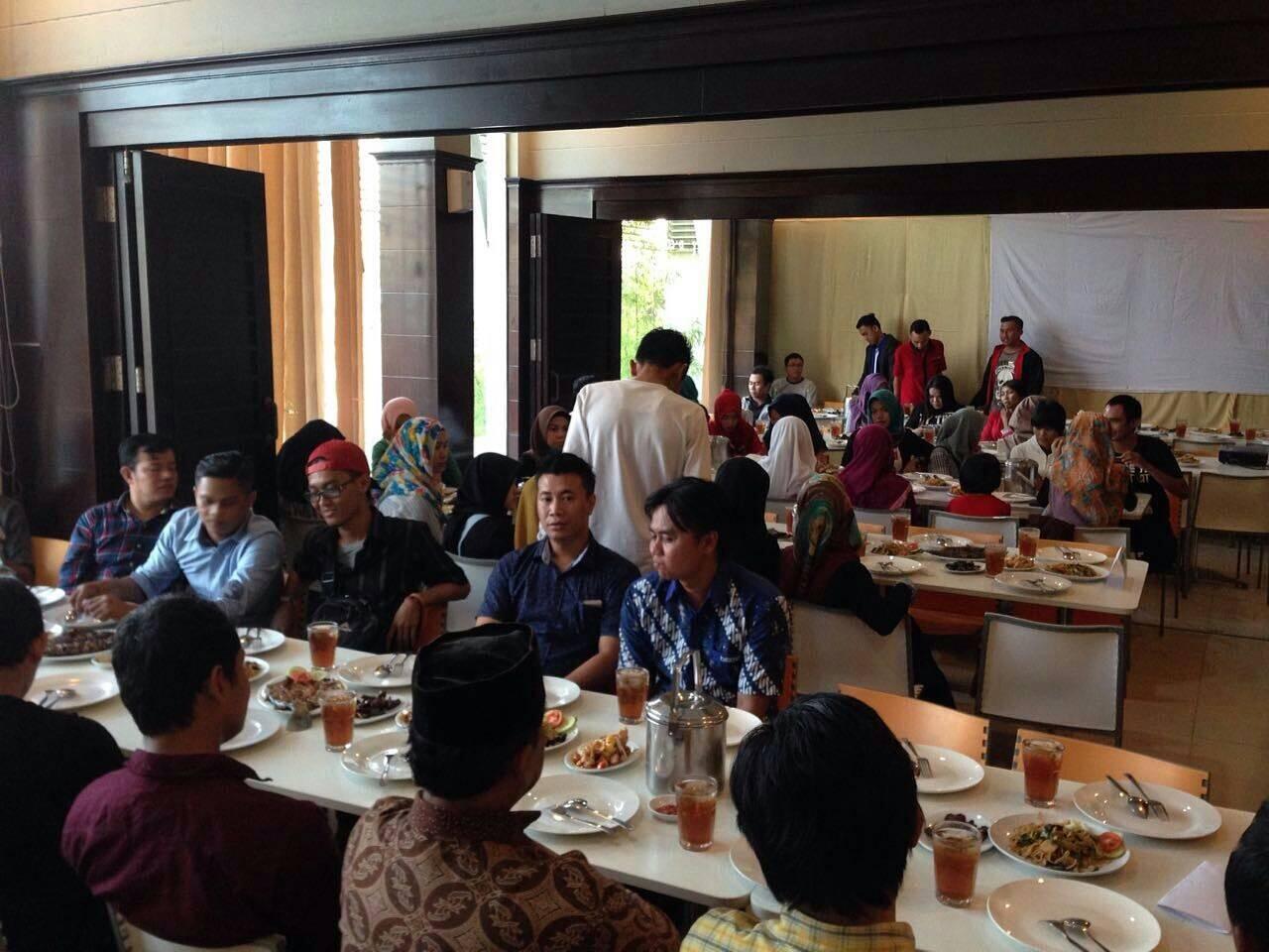 Buka Bersama Partner Brother di Lima Kota