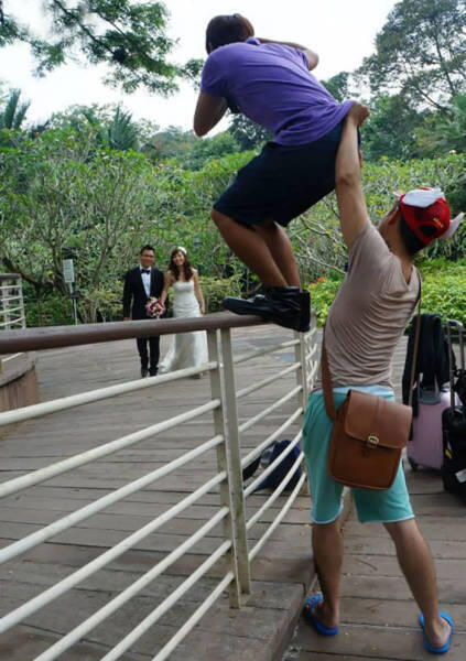 Beginilah Kerja Keras Photographer Pengantin Untuk Kepuasan Mempelainya