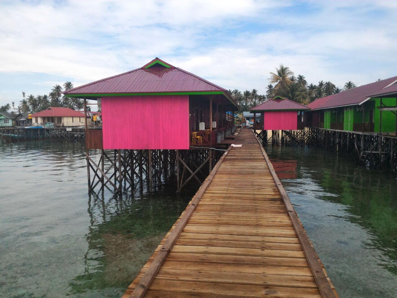 Derawan 18-21 agustus cuma 1,700K