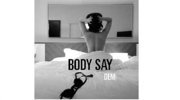 Promo Lagu Baru, Demi Lovato Tampil Topless