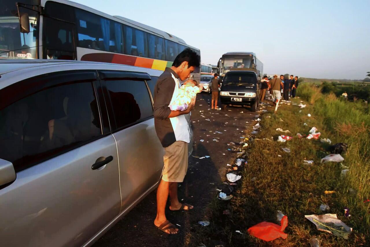 12 Orang Meninggal Diduga karena Macet di Brebes