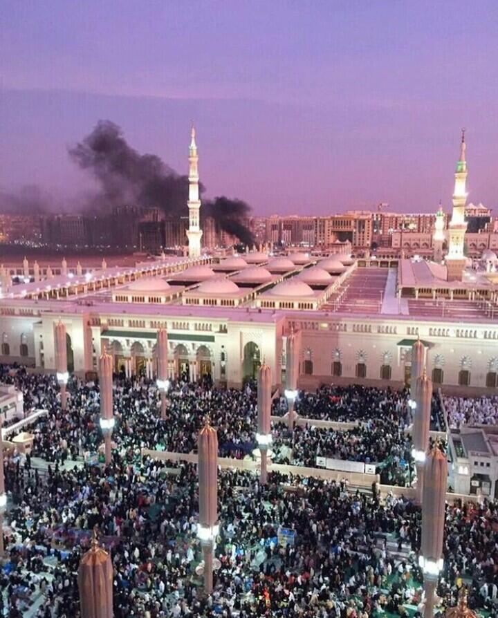 Terjadi ledakan bom bunuh diri di kota madinah, Arab Saudi!!!