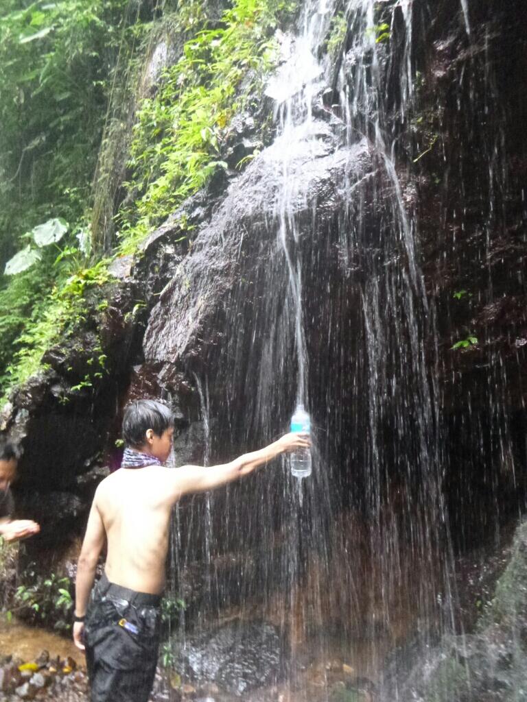 (Story) Air terjun Ajaib