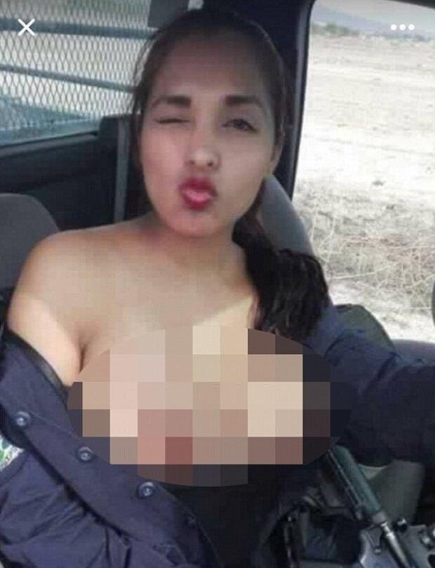 Dipecat Karena Foto Hot Toplessnya, Polwan Cantik Ini Sekarang Jadi Penari Bugil