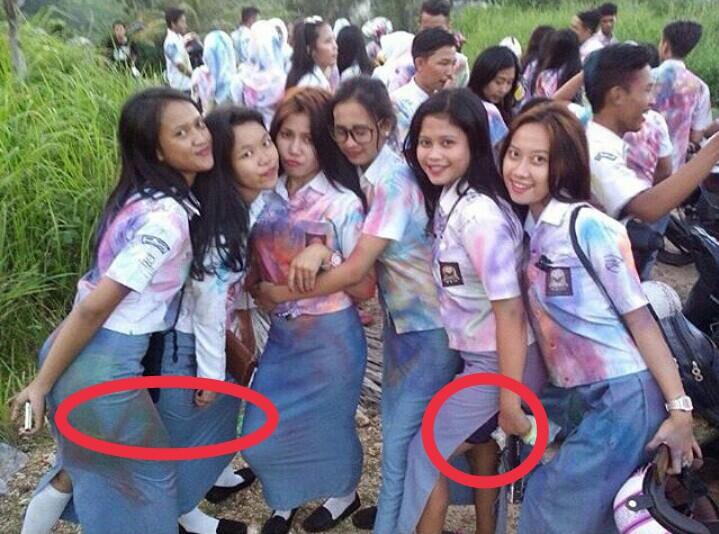 Request!!! (Tandingan?) Bukan Misteri Rok Span