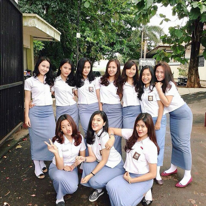 Request!!! (Tandingan?) Bukan Misteri Rok Span