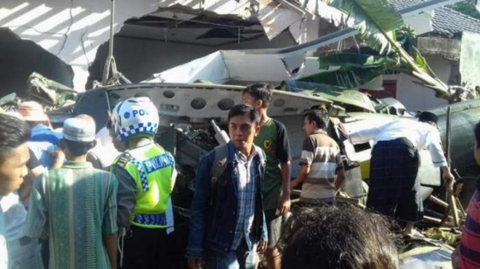 Dikabarkan Helikopter Jatuh Timpa Rumah di Kalasan Sleman