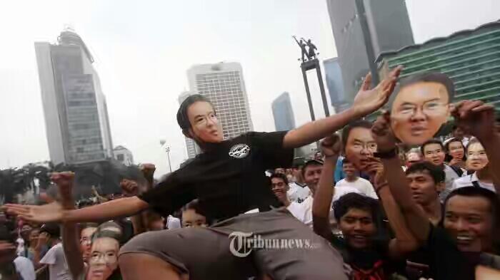 #Pilihan Jalur Perorangan Atau Parpol Tak Berpengaruh, Ahok Terlanjur Disukai Rakyat 