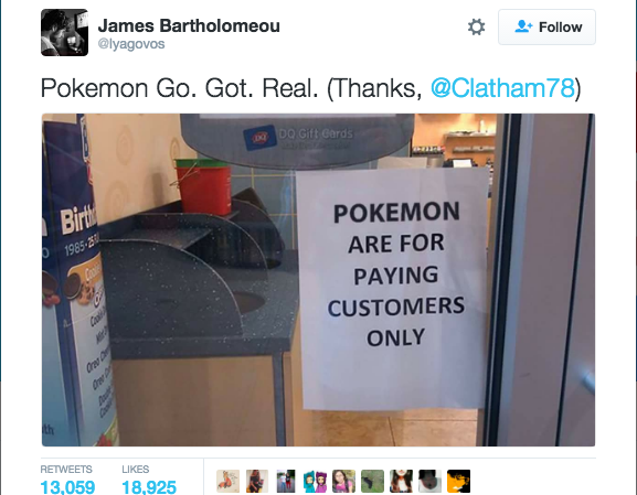 &#91;Ngakak&#93; Bukti, Dunia sudah mulai dibikin gila oleh Pokemon Go