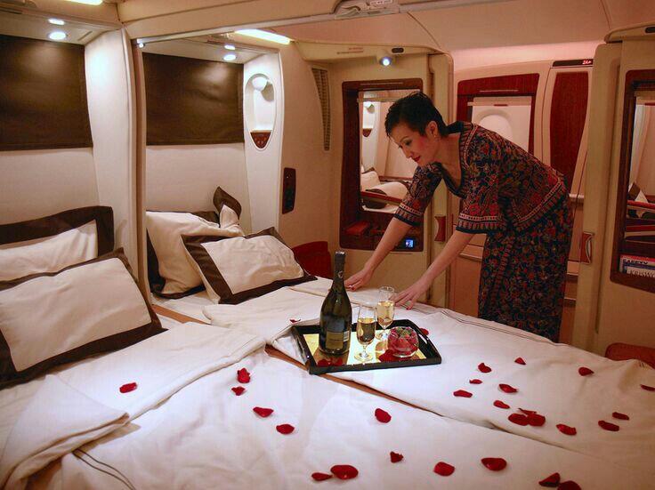 First Class Flight para kaum JetSet dari berbagai belahan dunia ! Cuma bisa CENGO 