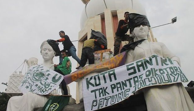 Dianggap musyrik, Bupati Dedi ditantang bertarung oleh ulama Ciamis