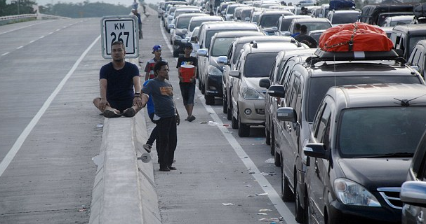 Polri sampaikan Belasungkawa dan Maaf untuk Korban Meninggal Saat Macet di Brebes