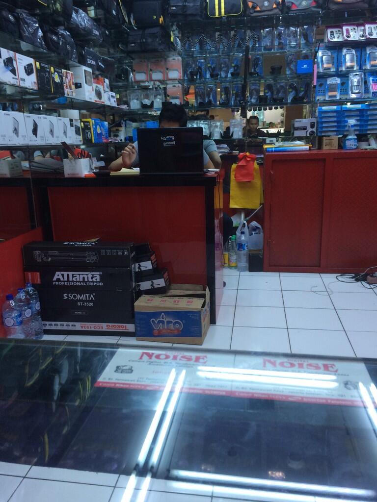(HATI-HATI) Pelajaran Beli Kamera/Action Cam di ITC Fatmawati "DIGITAL NOISE"