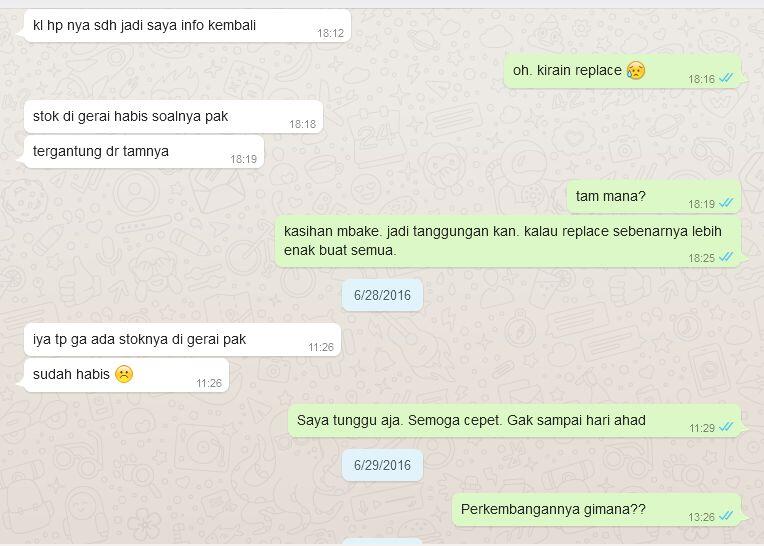 Beli HP di Galeri Indosat. Pastikan cek seluruh fungsi sebelum meninggalkan TKP. 