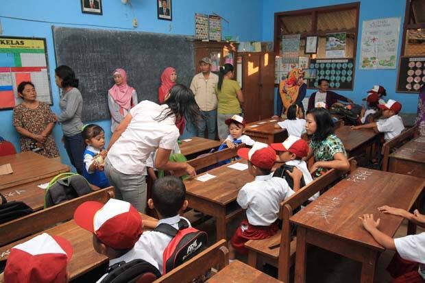 Fenomena Serunya Hari Pertama Masuk Sekolah.