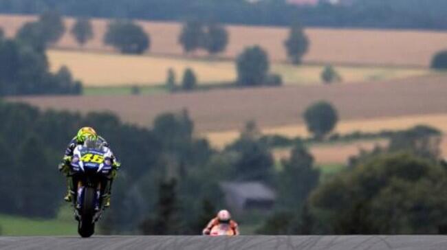 Rossi Mengaku Jadi Lebih Lambat Usai Ganti Motor
