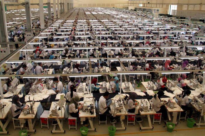 Robot lebih mengancam buruh ketimbang pekerja impor
