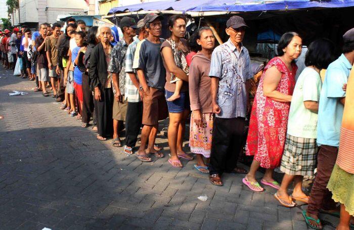 Ketimbang kota, kemiskinan di desa kian dalam dan parah