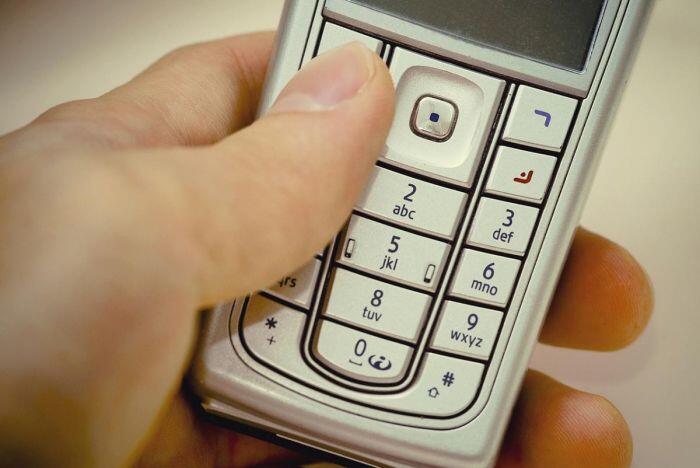 Denda kartel SMS belum juga dibayar oleh lima operator